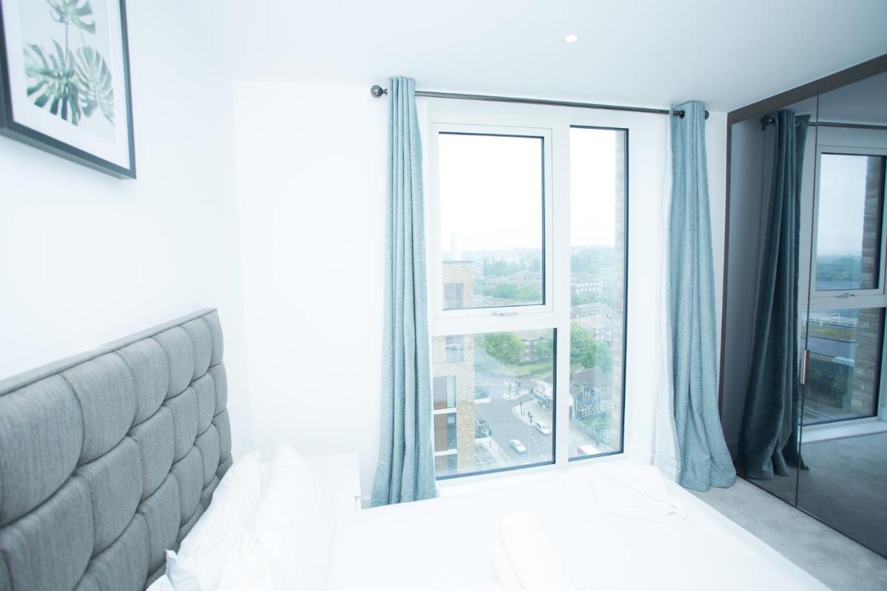 High View Two Bedroom In Woolwich