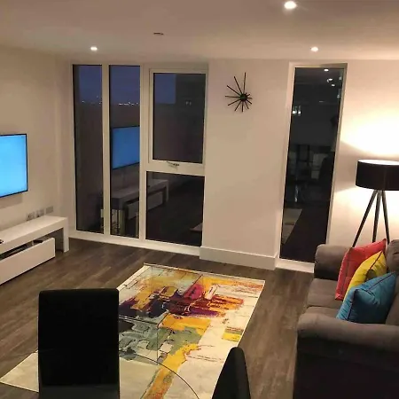 High View Two Bedroom Apartment In Woolwich London Exterior photo