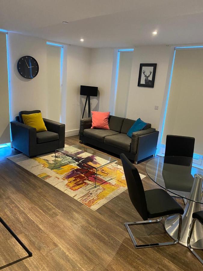 High View Two Bedroom In Woolwich Apartamento