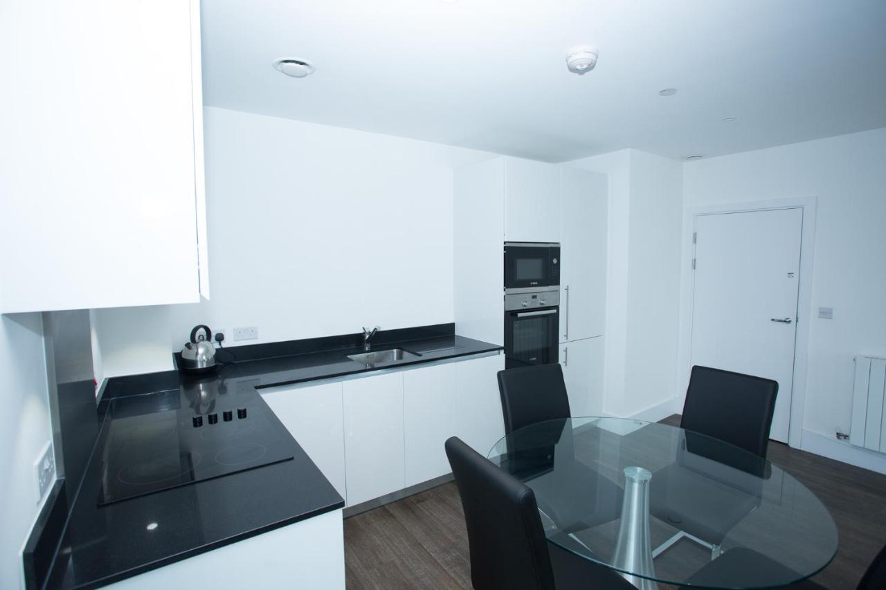 High View Two Bedroom In Woolwich *